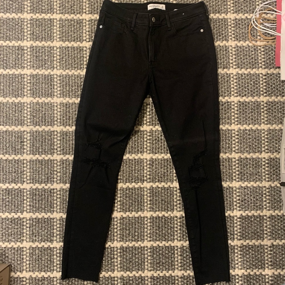 Abercrombie & Fitch - Super Skinny - Mid Rise Jeans - Black